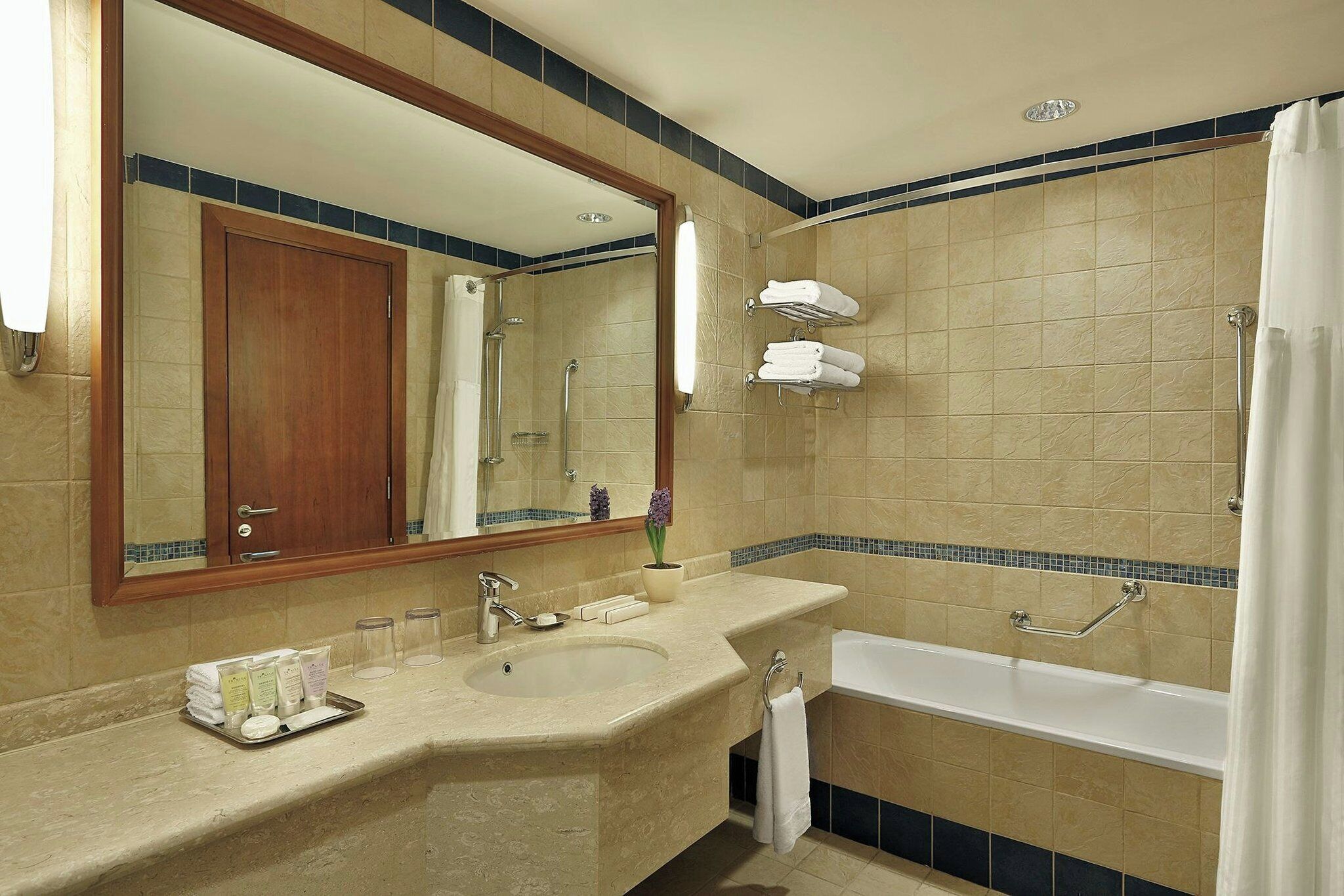 Free minibar, in-room safe, desk, laptop workspace