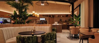 반 데르 발크 호텔 스피에르 - 드윙겔루