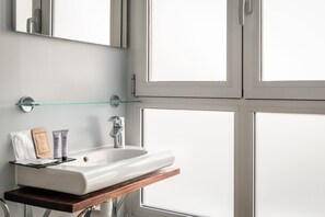 무료 세면용품, 헤어드라이어, 타월