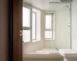 Free toiletries, hair dryer, towels