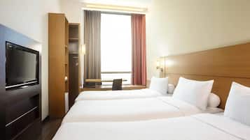 Standard Room, 3 Single Beds