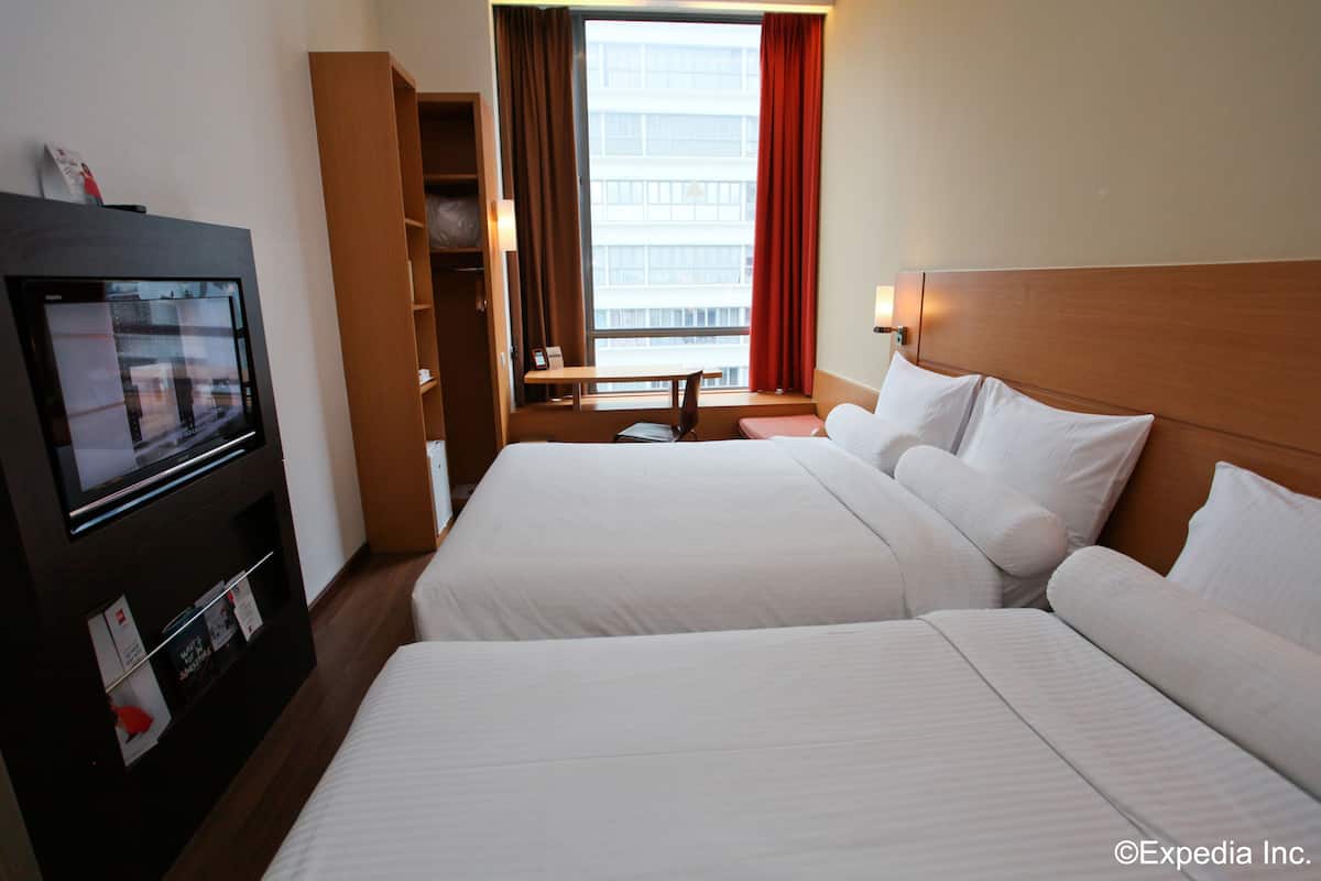 Family Triple Room, Multiple Beds | In-room safe, desk, laptop workspace, blackout drapes