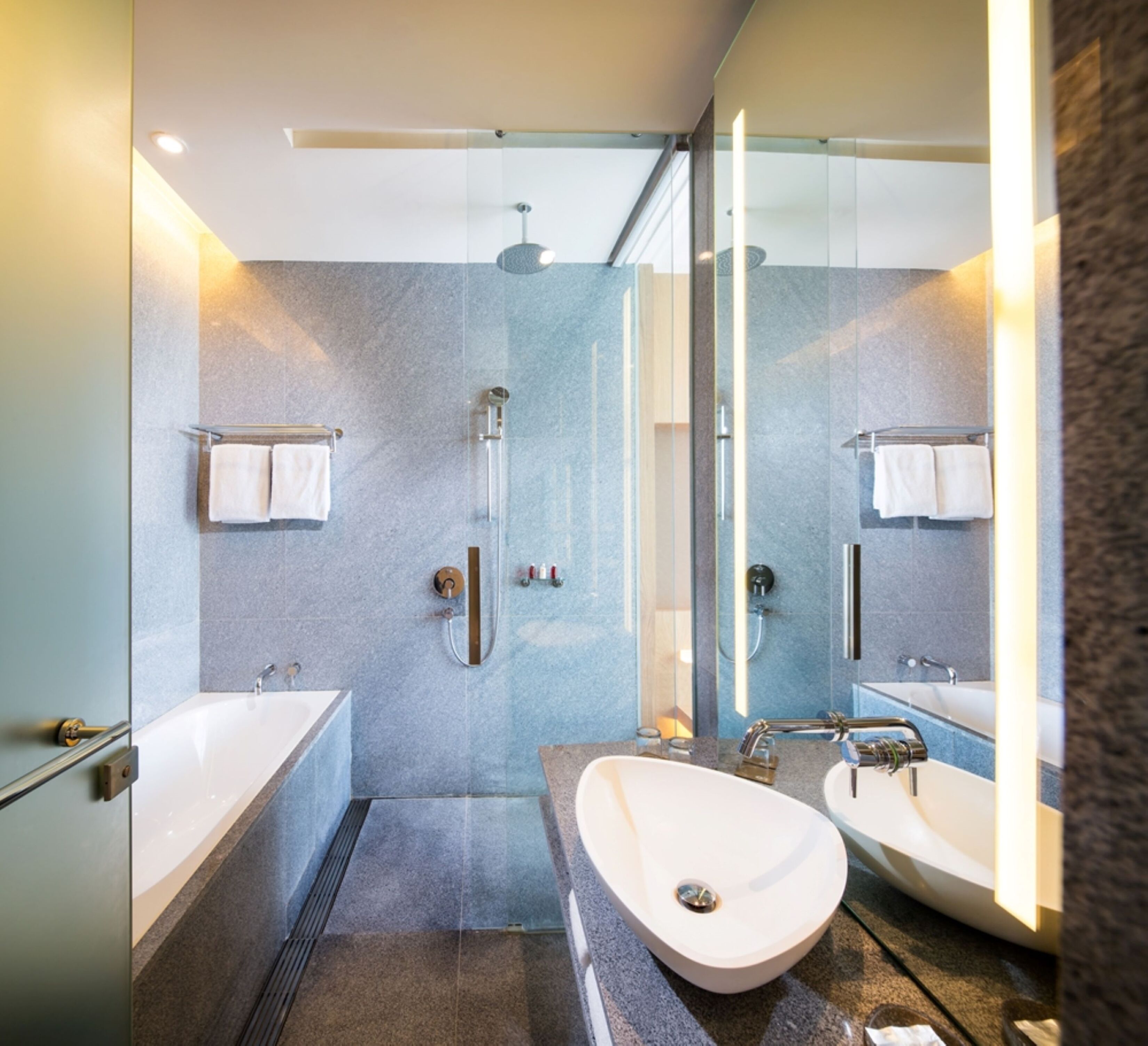 shower, free toiletries, hair dryer, bathrobes