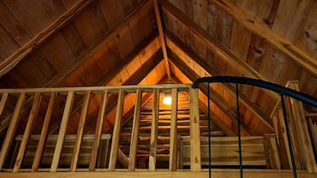 家庭小屋 | 高档床上用品、羽绒被、迷你吧、客房内保险箱