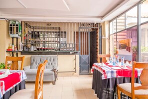 Bar (a l'allotjament)