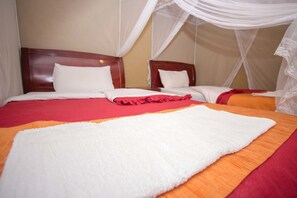 Desk, free WiFi, bed sheets