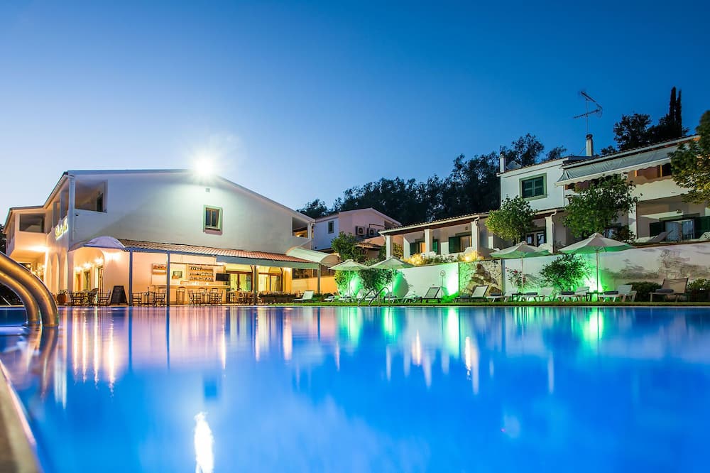 Paradise Inn
