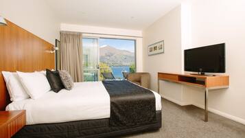 1 Schlafzimmer, schallisolierte Zimmer, BĂŒgeleisen/BĂŒgelbrett