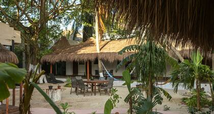 Kinta Kan Cabañas Hotel Playa del Carmen