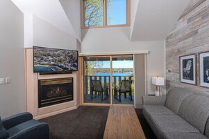 Ropa de cama de alta calidad, colchones con pillow-top y wifi gratis 