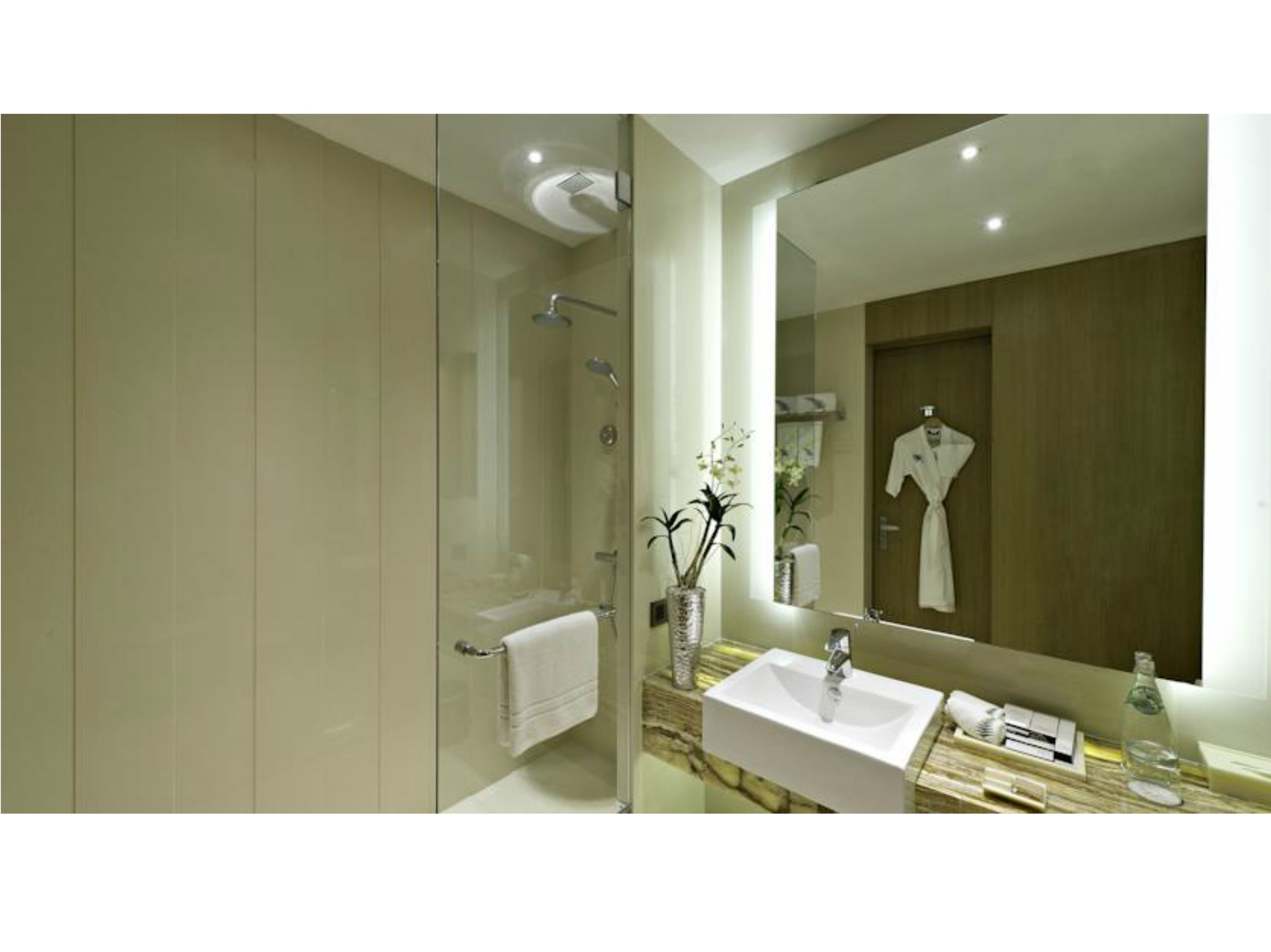 rainfall showerhead, free toiletries, hair dryer, bathrobes