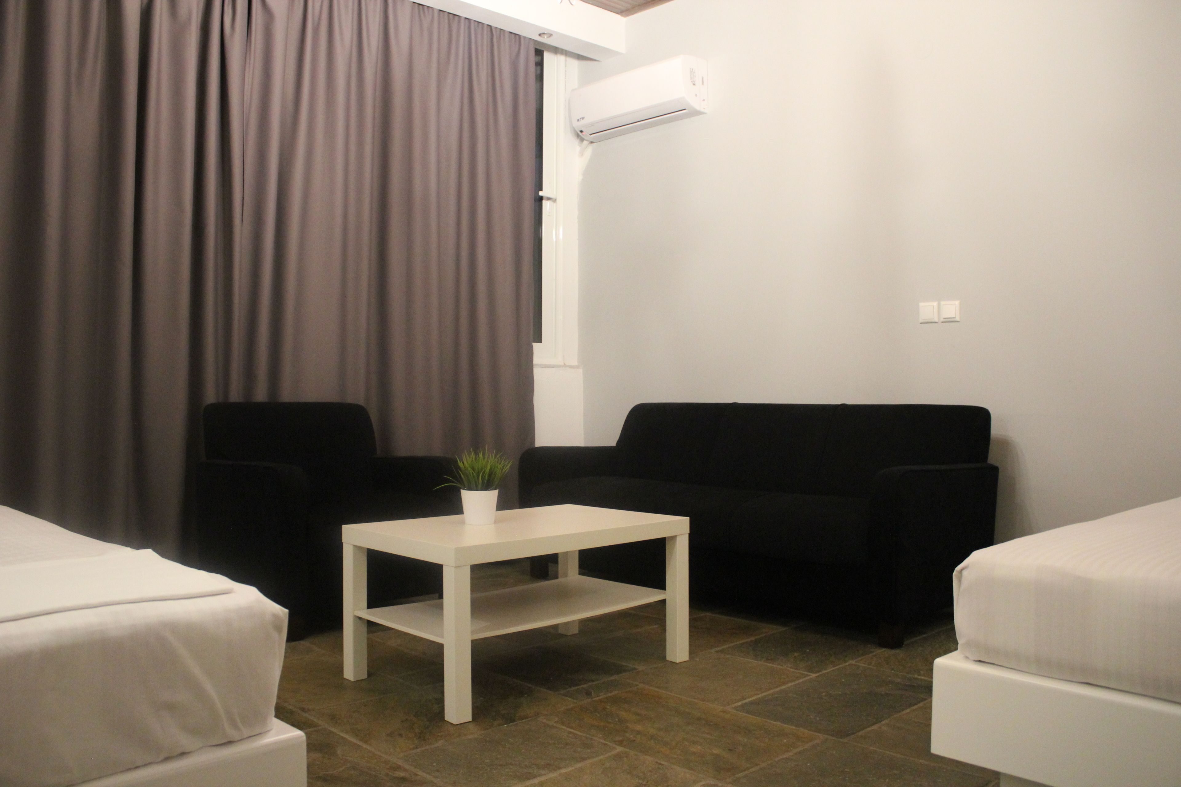 superior quadruple room, 2 bedrooms | in-room safe, desk, blackout curtains, soundproofing