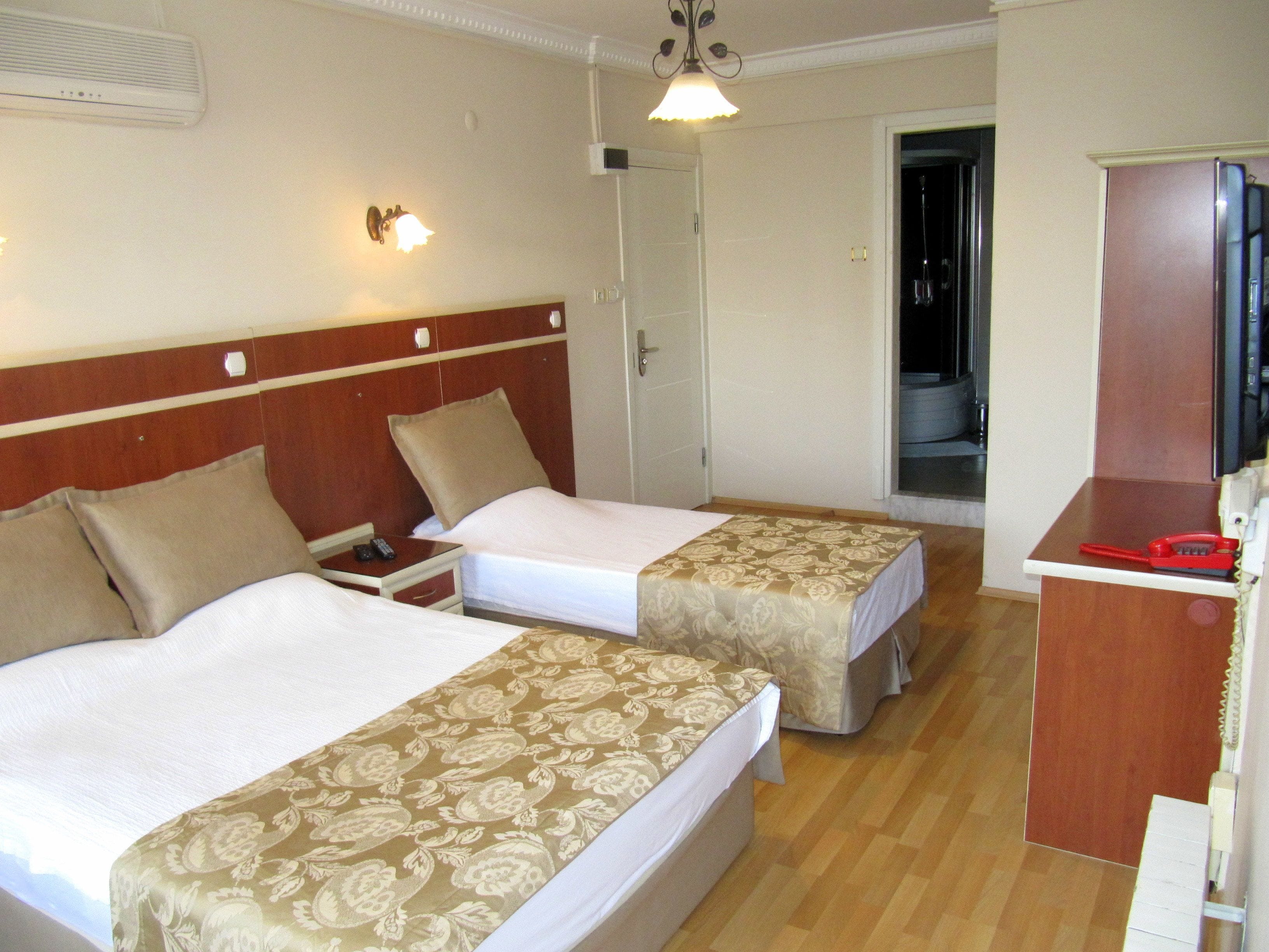 deluxe double or twin room | view from room