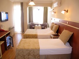 Deluxe Double or Twin Room | 客房景观