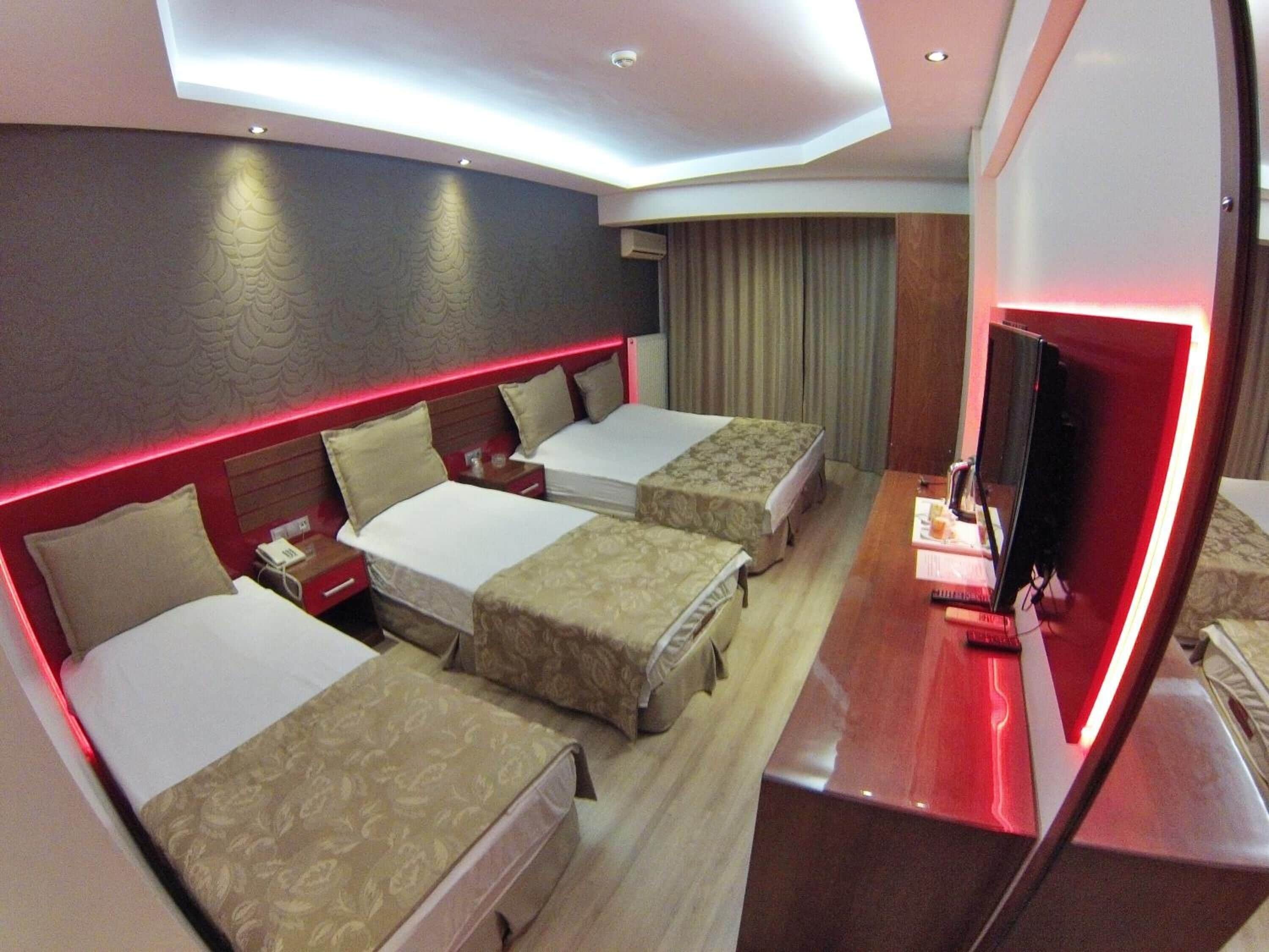 1 bedroom, minibar, in-room safe, desk