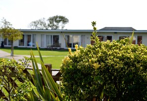 숙박 시설 구내