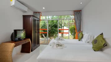 One-Bedroom Suite Garden View | 1 bilik tidur, meja, katil lipat simpan/tambahan, Wi-fi percuma