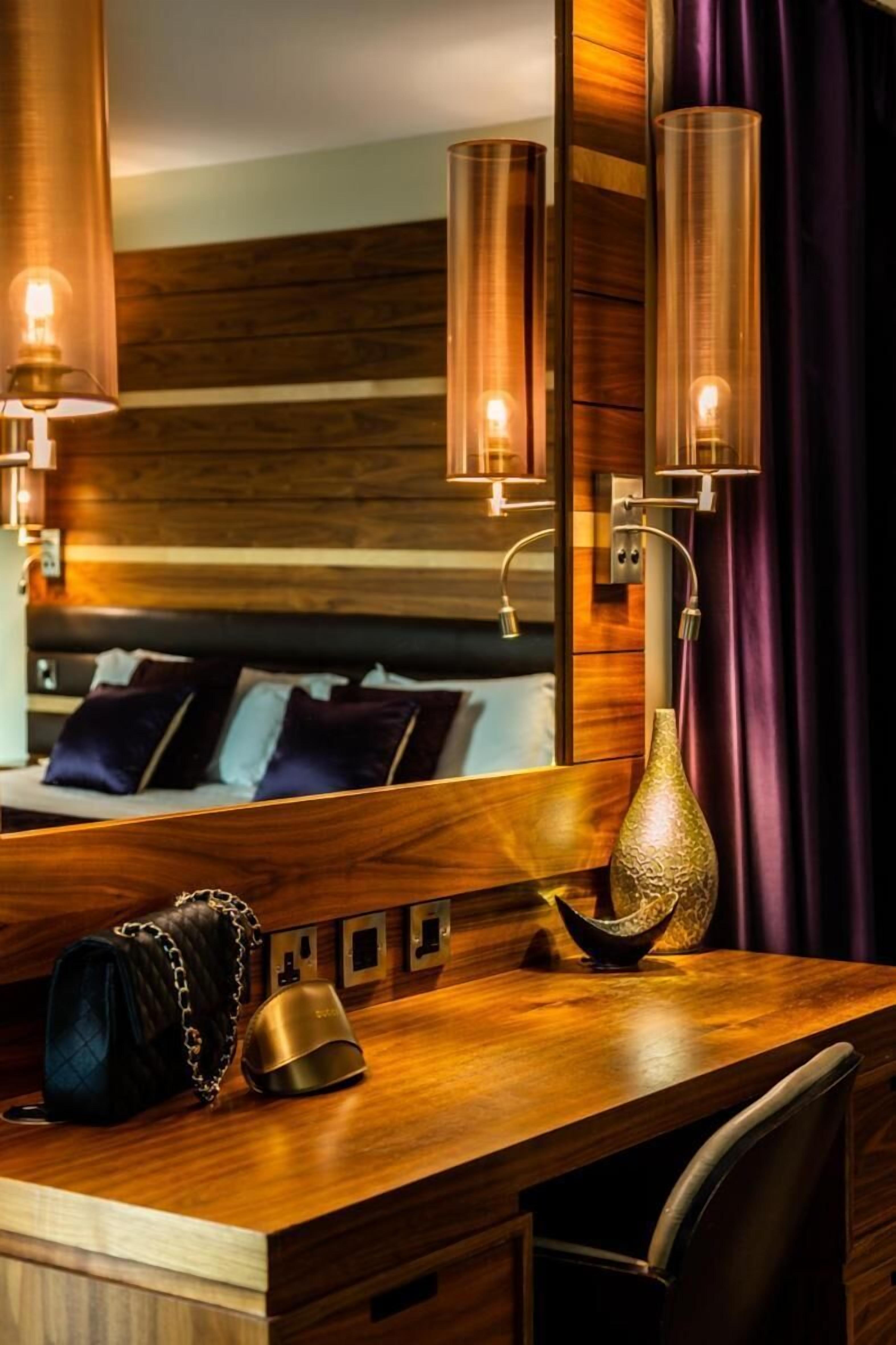 premium bedding, memory-foam beds, in-room safe, desk