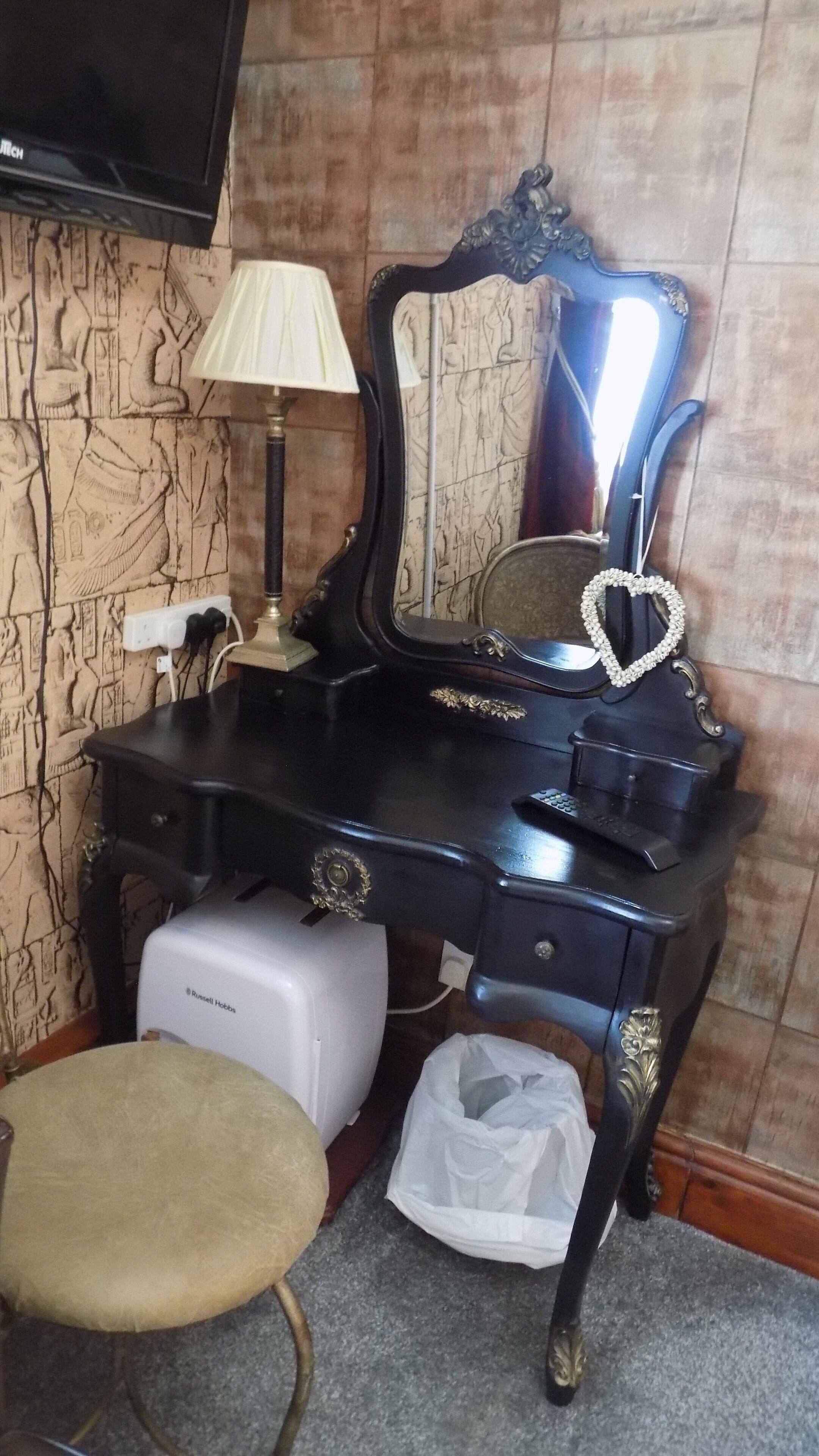 double room (egypt king) | free wifi, bed sheets