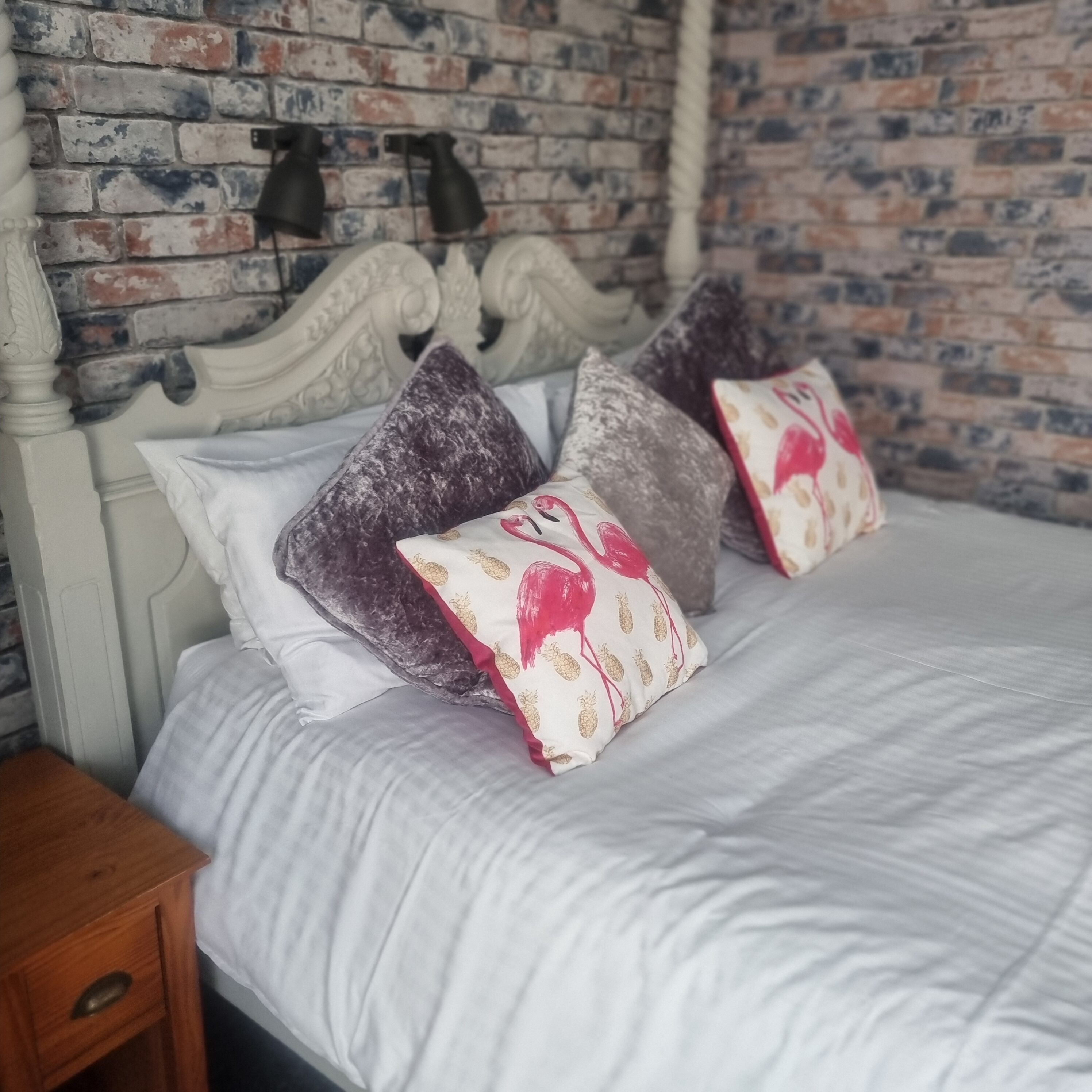 Phòng đôi, quang cảnh biển (Flamingo Four Poster) | Truy cập Internet không dây miễn phí, bộ trải giường 