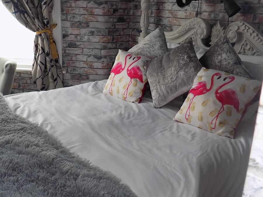 Wi-fi (inkludert) og sengetøy