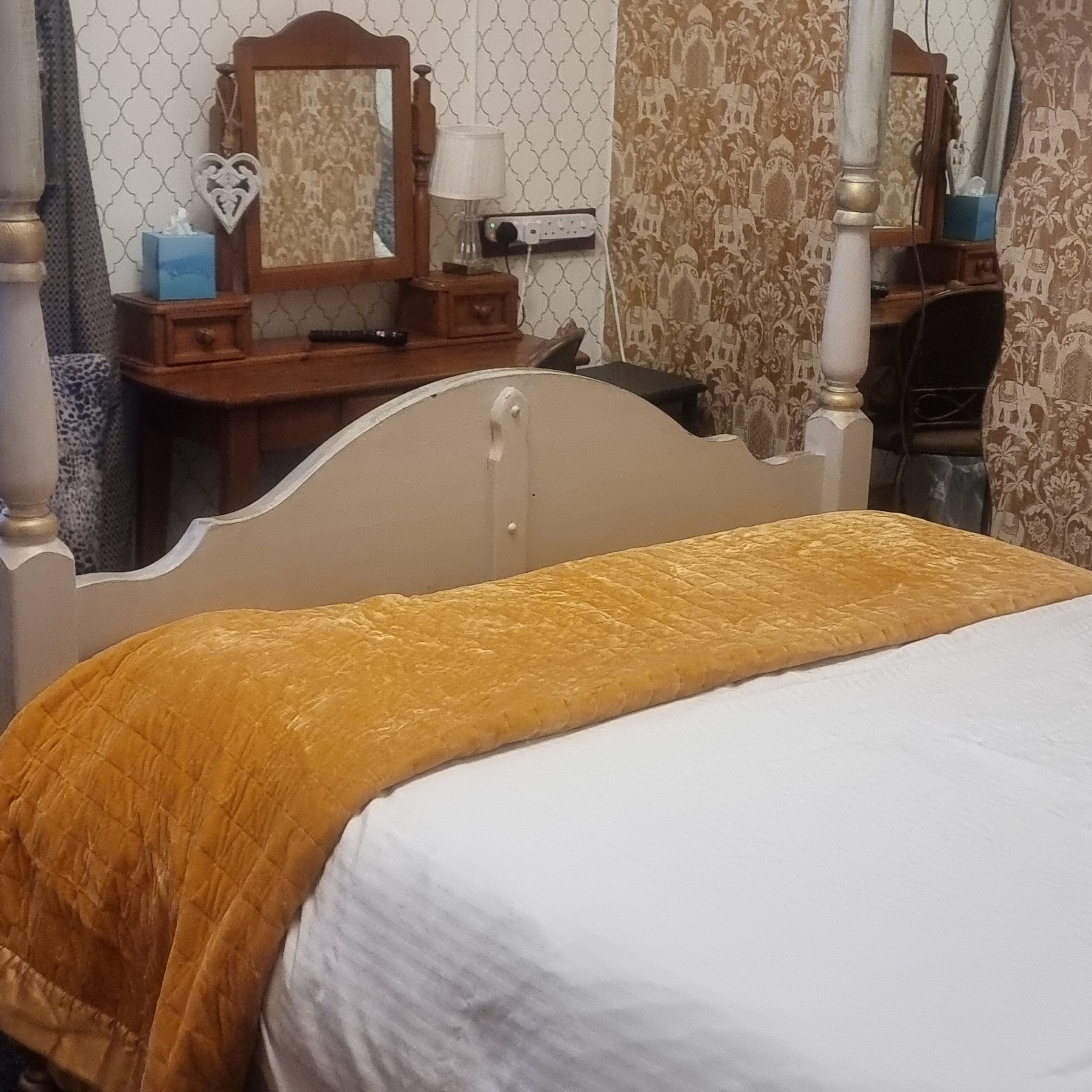 Phòng đôi (Asia King) | Truy cập Internet không dây miễn phí, bộ trải giường 