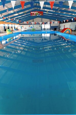 Indoor pool, outdoor pool