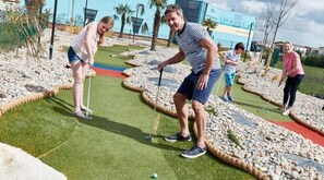 Golf - Camber Sands Holiday Park (Rye)