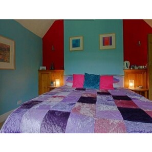 双人房 | 办公桌、熨斗/熨衣板、免费 WiFi