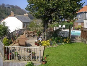 Property grounds - Saffron House Hotel (Ilfracombe)
