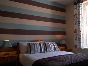 Suite, Ensuite (2 Adults & 2 Child) | Free WiFi, bed sheets - Saffron House Hotel (Ilfracombe)