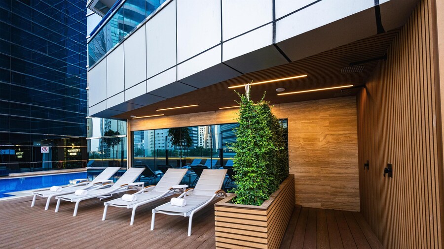 ゴールデン チューリップ メディア ホテル