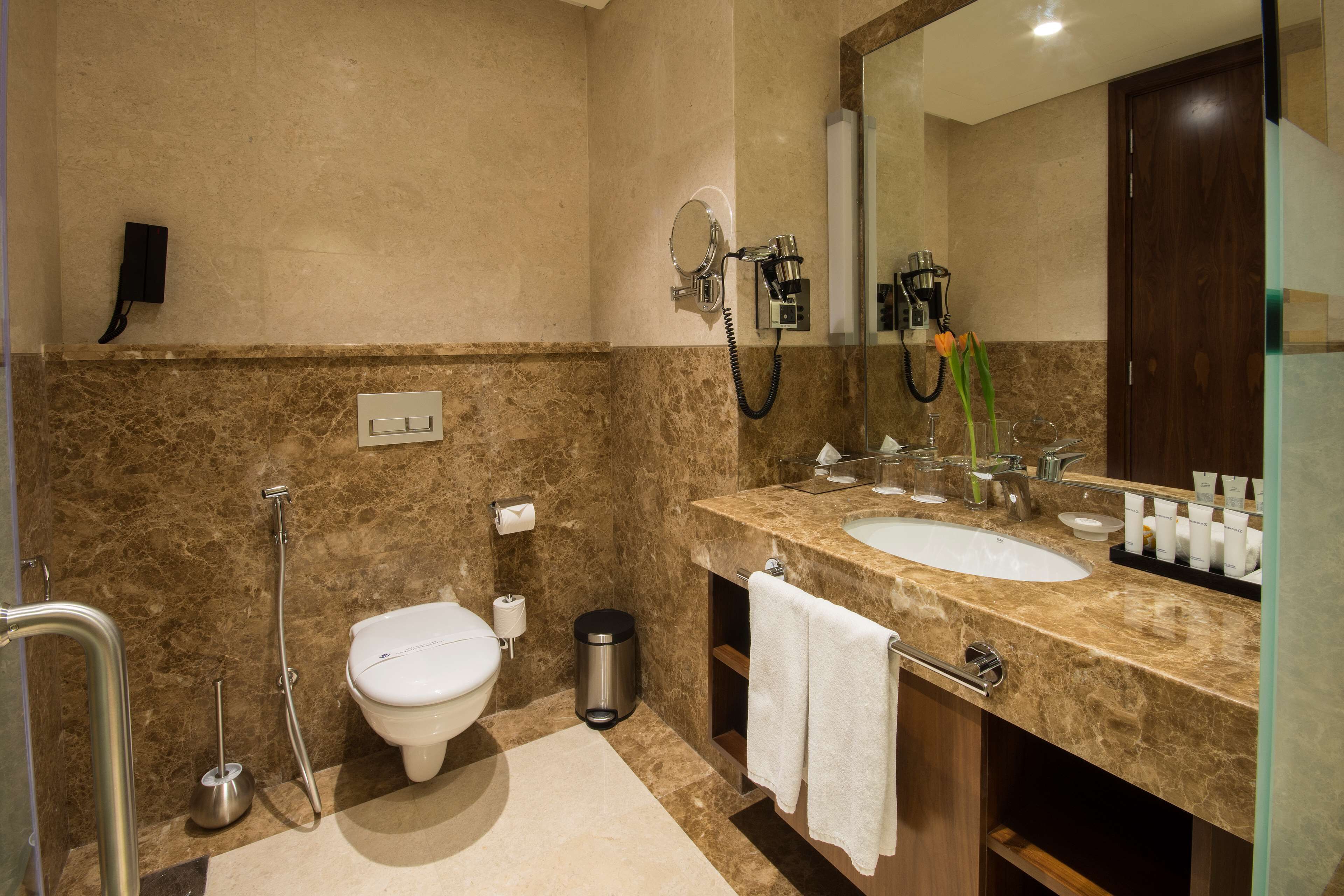 Foto - Golden Tulip Media Hotel