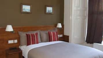 Decoración personalizada, muebles diferentes y escritorio