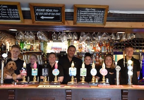 Bar (on property) - Crossways Inn (Highbridge)