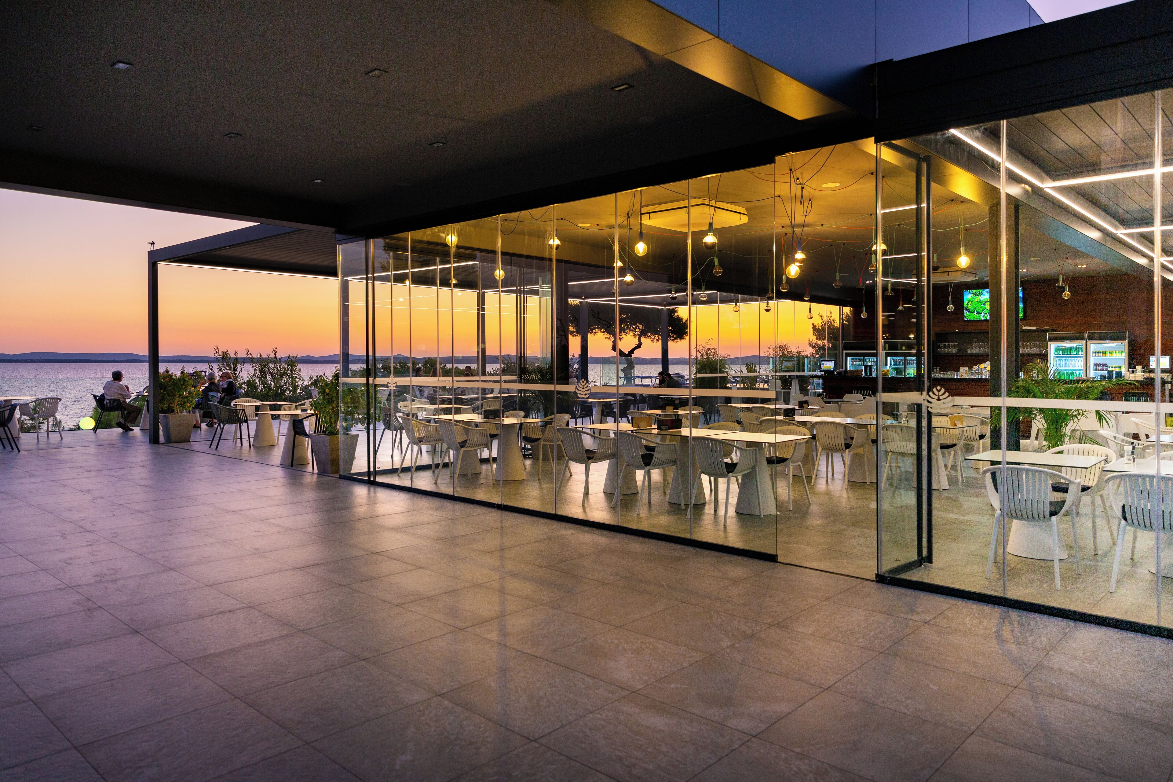 Photo - Hotel Pinija