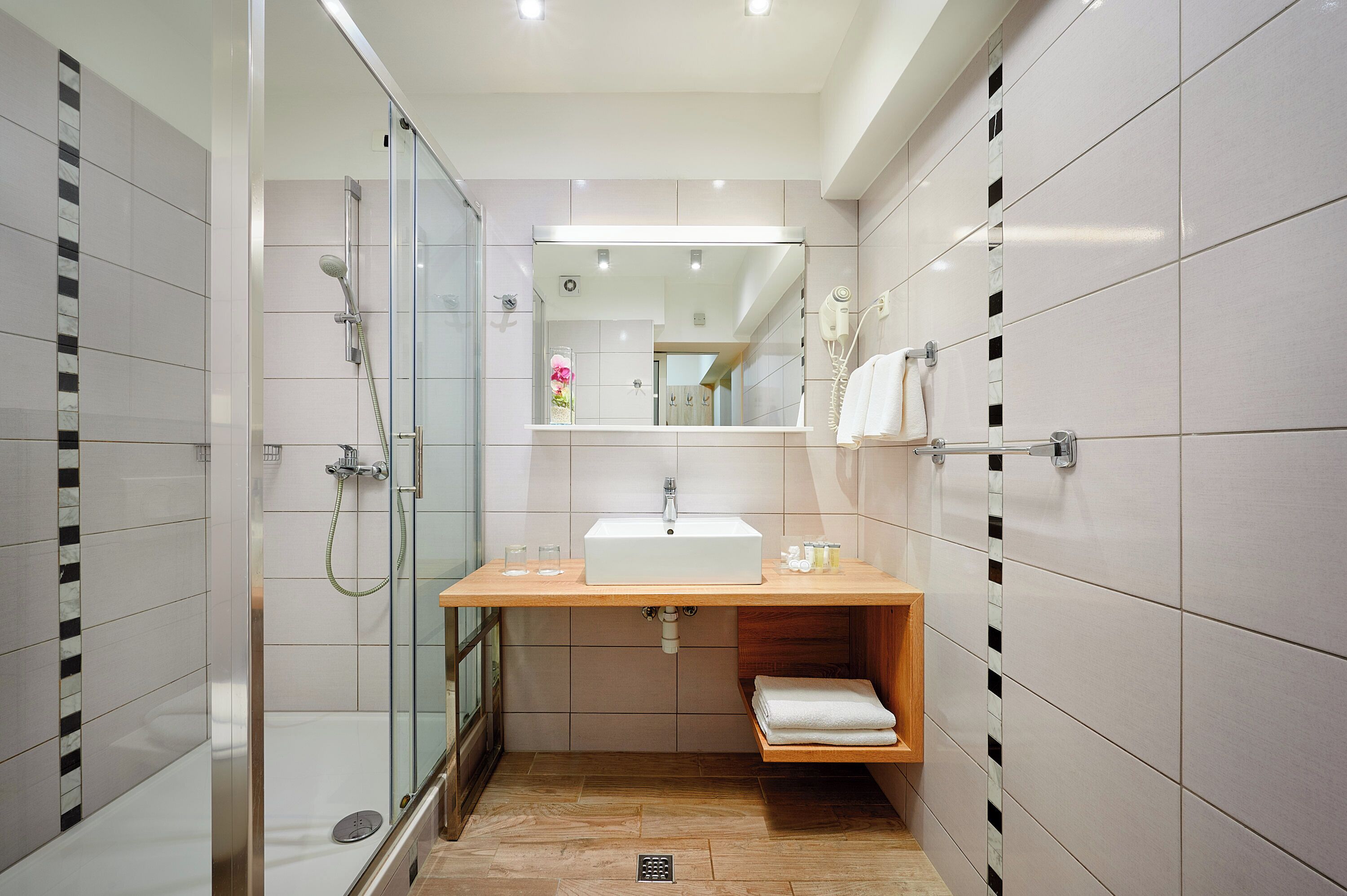 Photo - Hotel Pinija