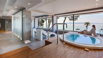 Sale per trattamenti di coppia, sauna, vasca idromassaggio, bagno turco