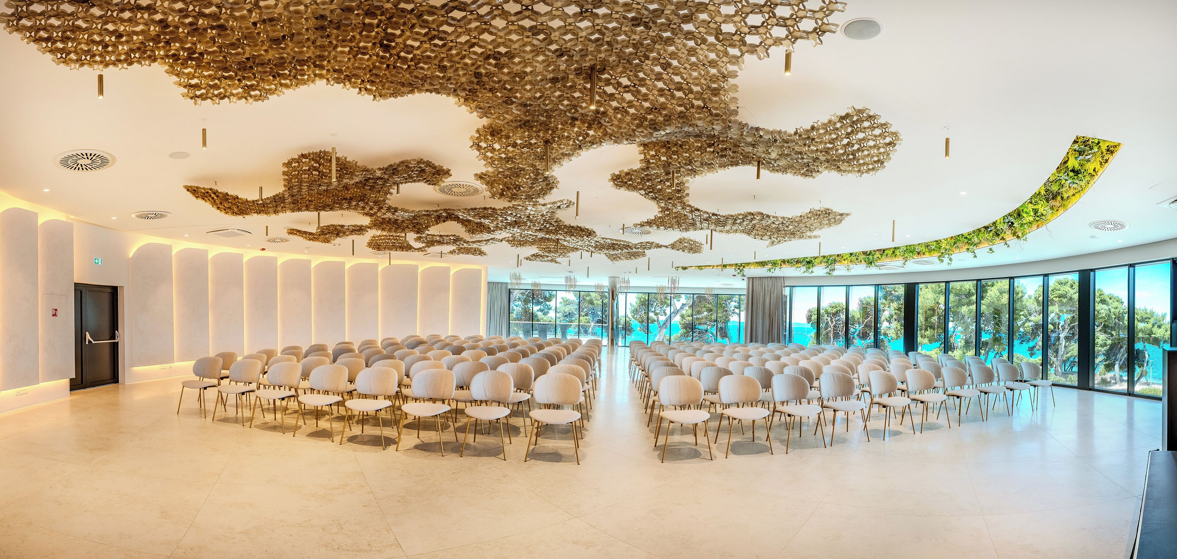 Photo - Hotel Pinija