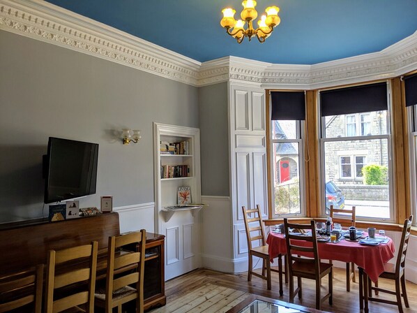 Desayuno a la carta (con cargo)