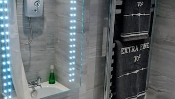 Single Room, Ensuite | Bathroom