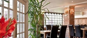 The Greyhound Inn Aldbury