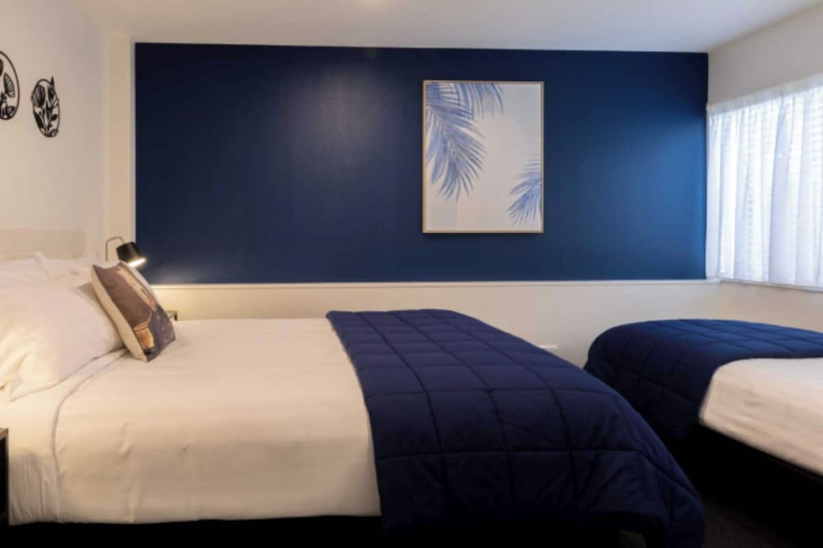 1 Bedroom Apartment Plus | Sengetøy av topp kvalitet, lydisolert og strykejern/-brett
