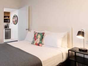 아파트, 침실 2개 | 1 개의 침실, 고급 침구, 각각 다른 스타일의 인테리어, 각각 다르게 가구 비치