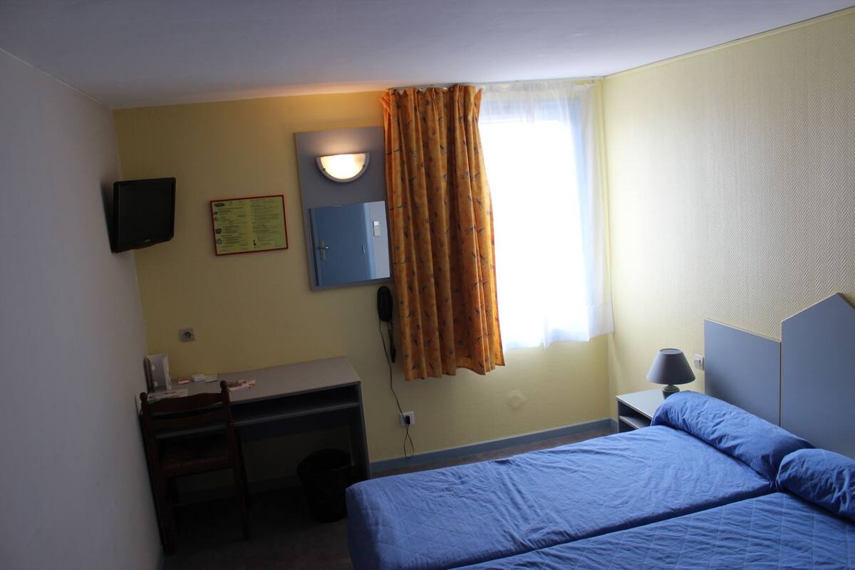Standard-Zweibettzimmer