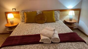 Chambre Double | Coffres-forts dans les chambres, bureau, fer et planche Ă  repasser