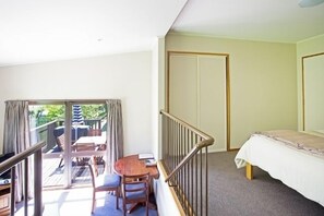 Queen Studio, Ensuite | Iron/ironing board, free WiFi - Alpine View Lodge (Wanaka)