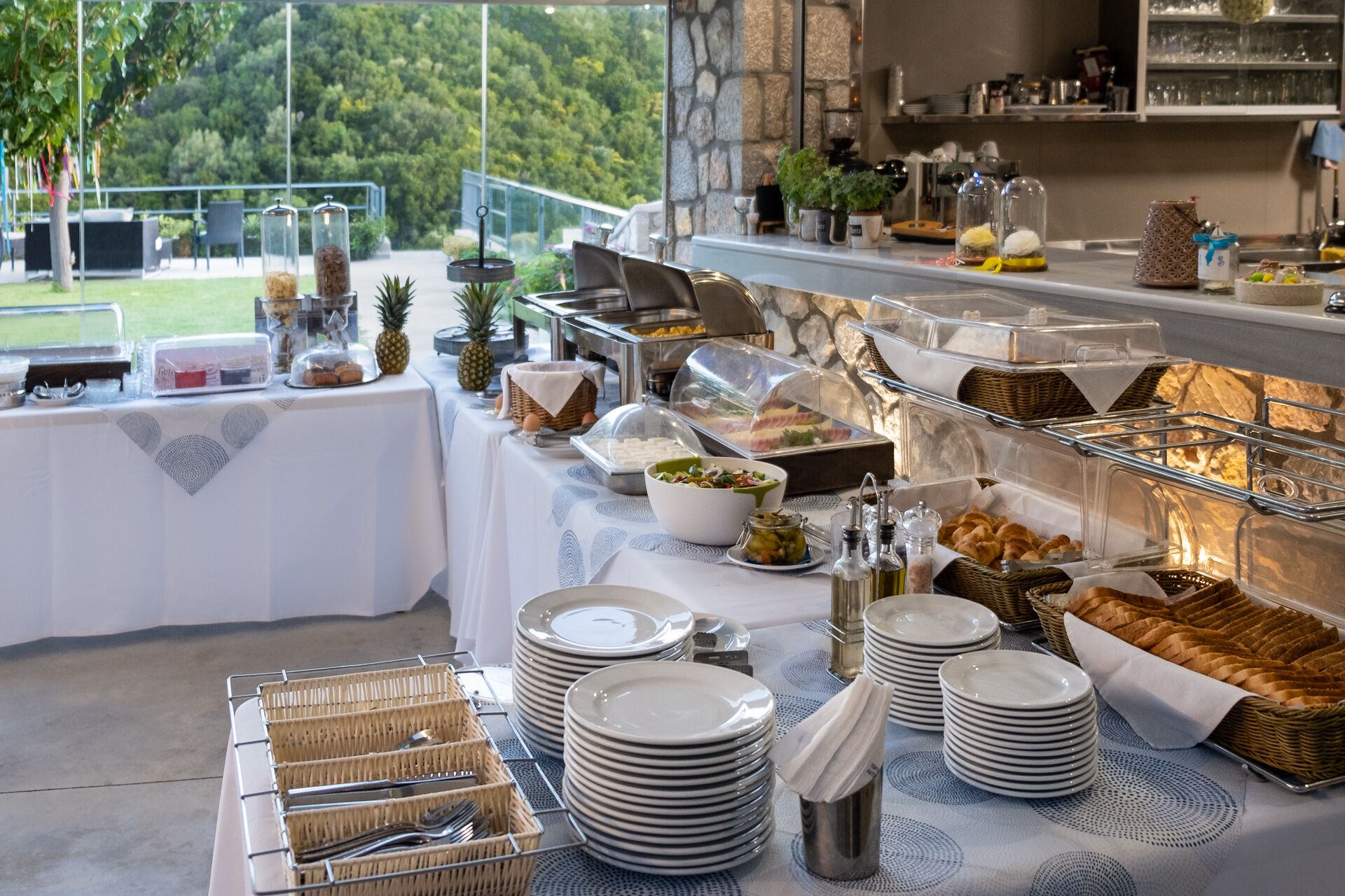 Breakfast buffet