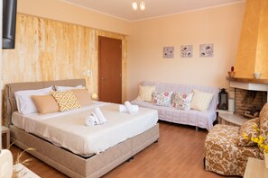 Appartement (Split Level) | Coin séjour | Télévision à écran plat, lecteur de DVD