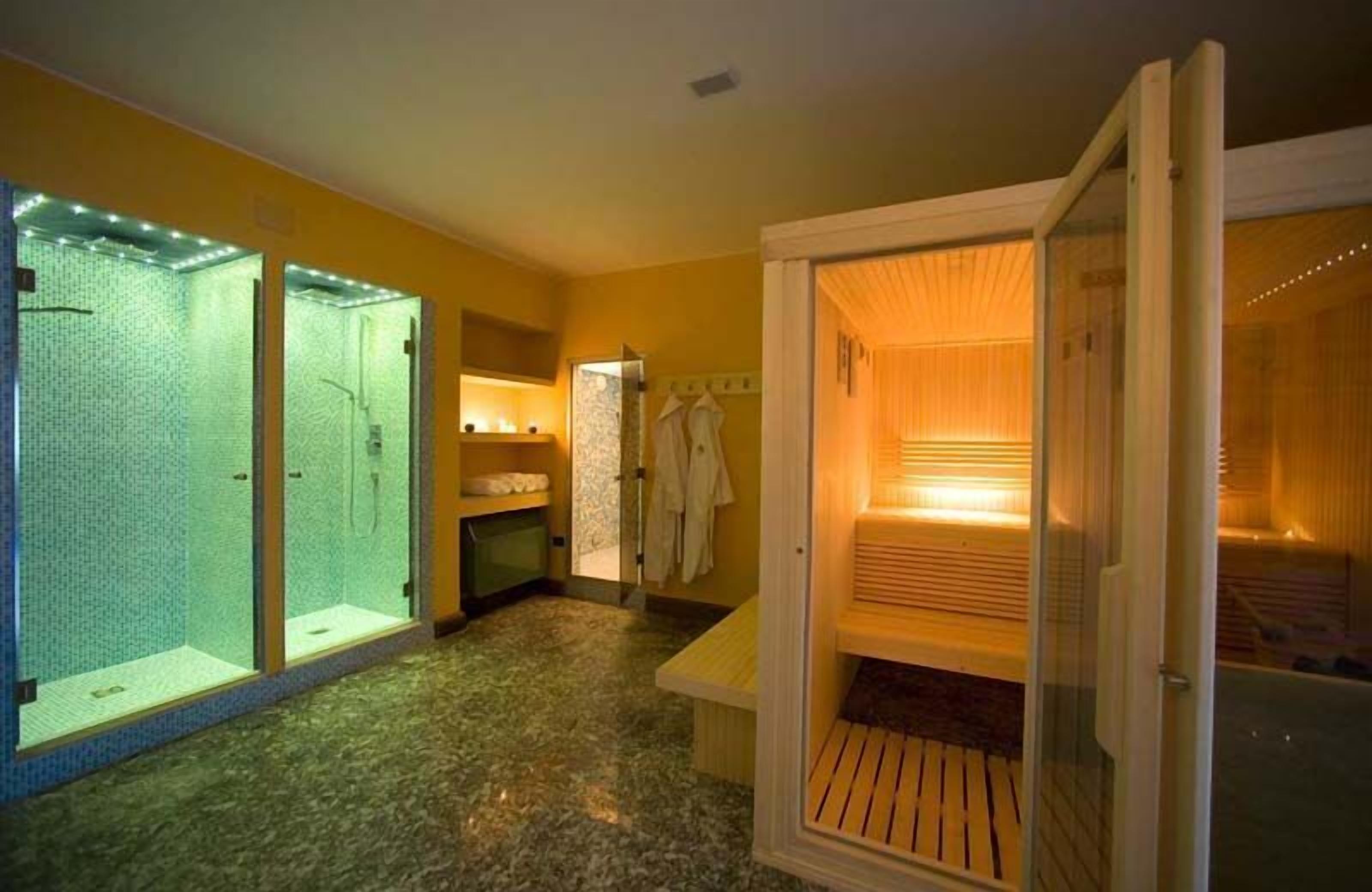 turkish bath/hammam, aromatherapy